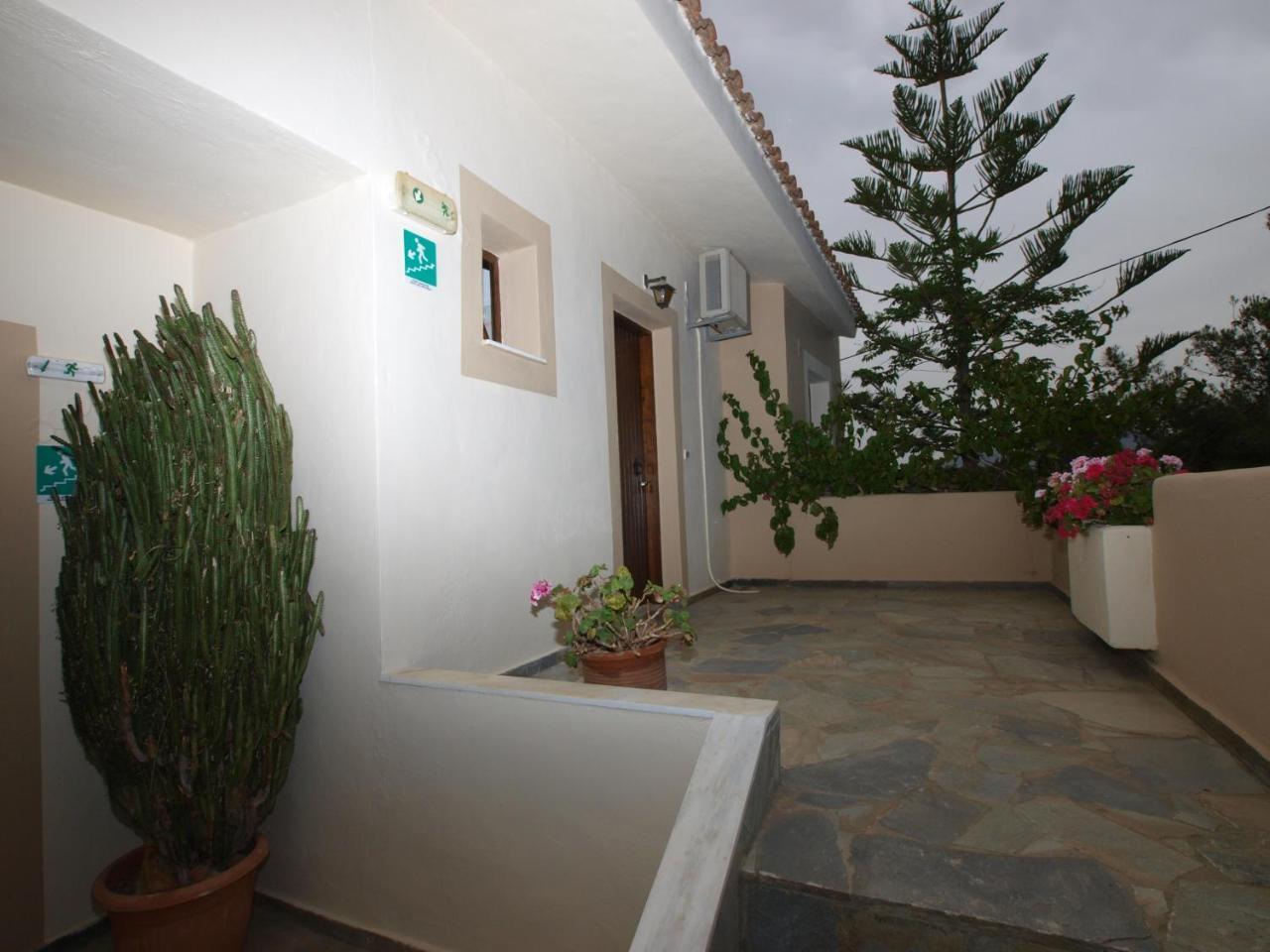 Asterion Apartments 2 *