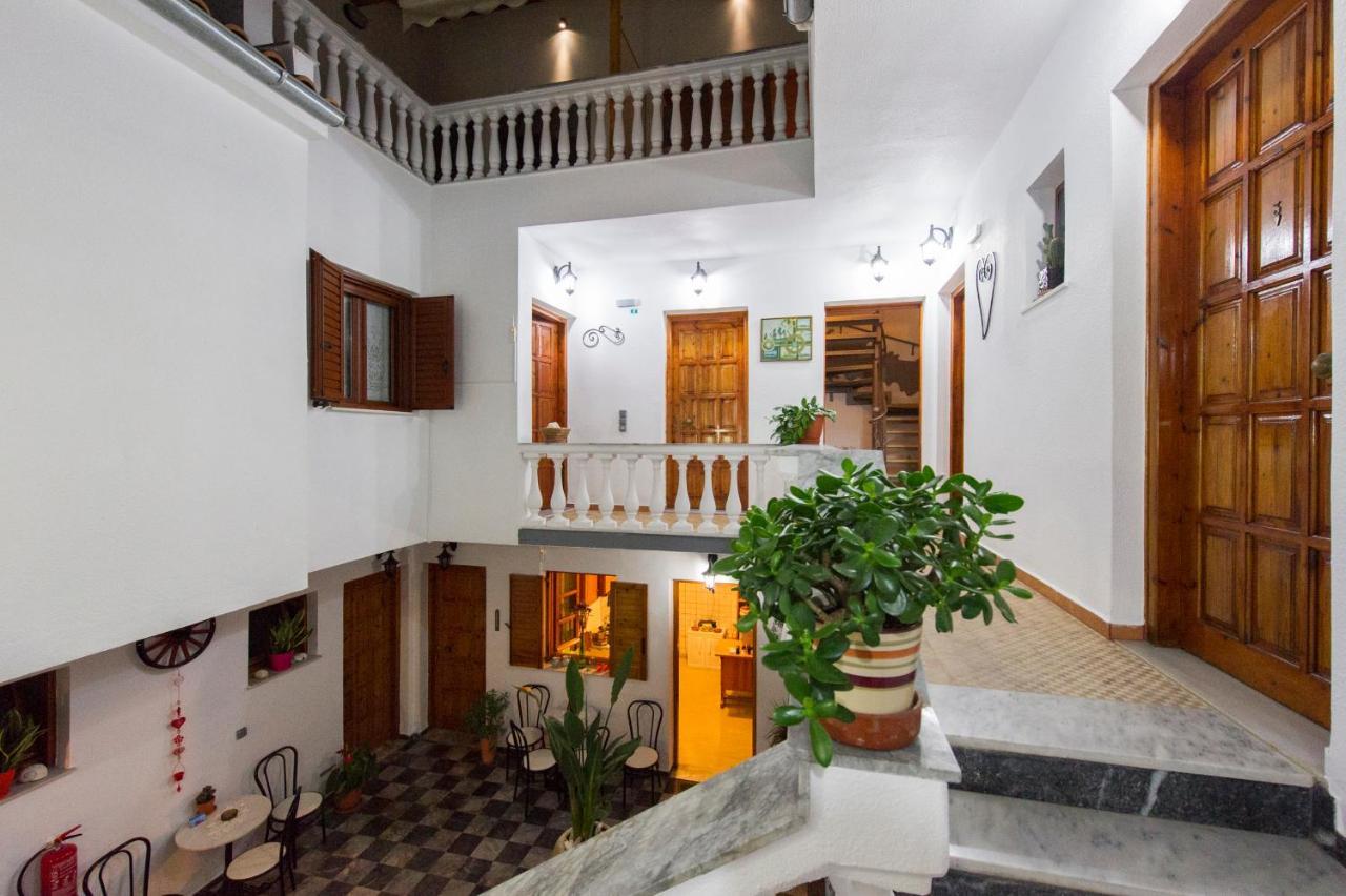 Nikos Vergos  - pic #29