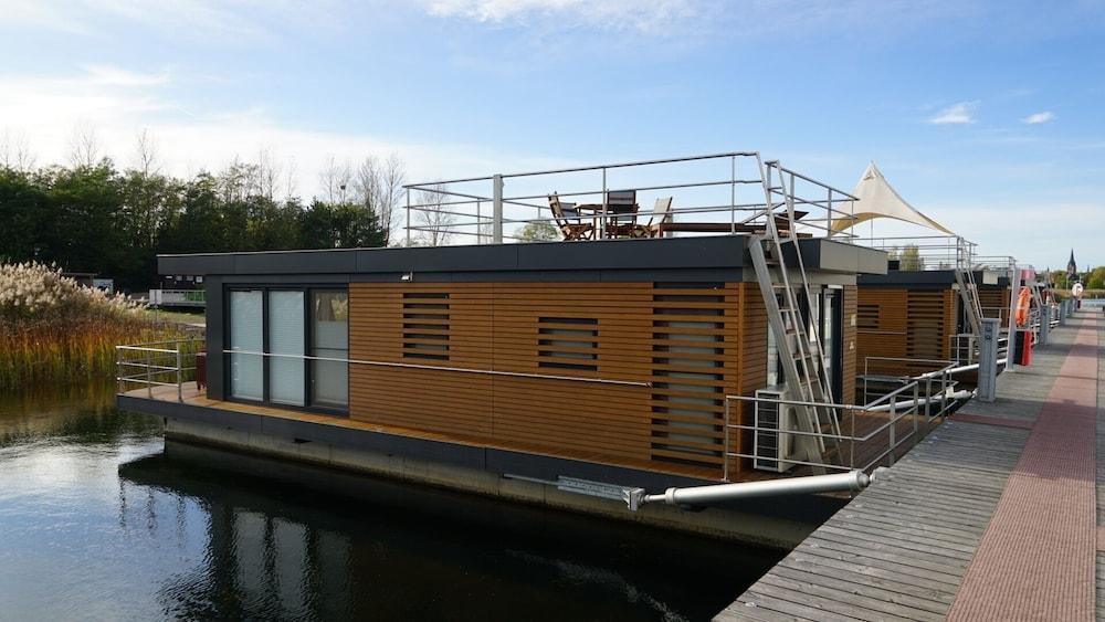 Hausboot Harmonie em Bitterfeld-wolfen