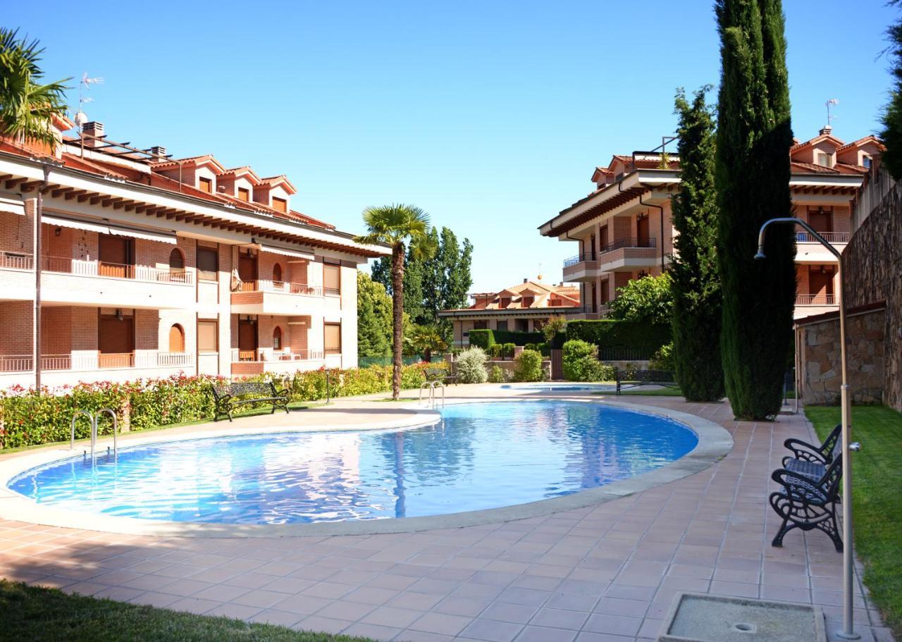 Apartamentos El Retiro Del Mirador by Retirorural em Arenas-de-san-pedro