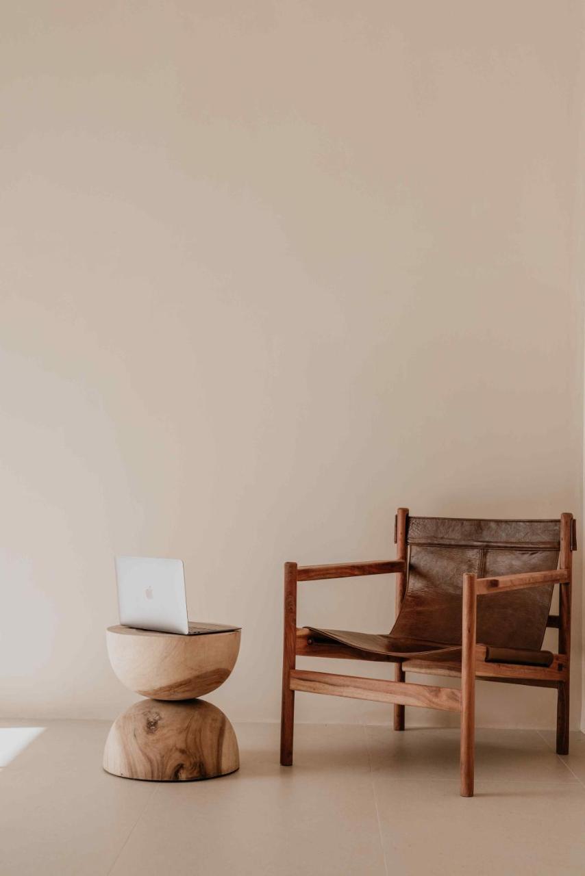 Elli Studios 