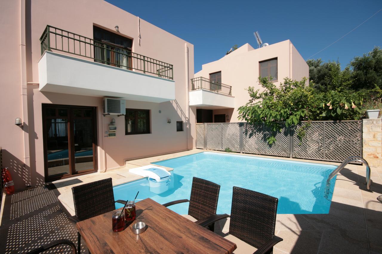 Mikra Anogia Villas 