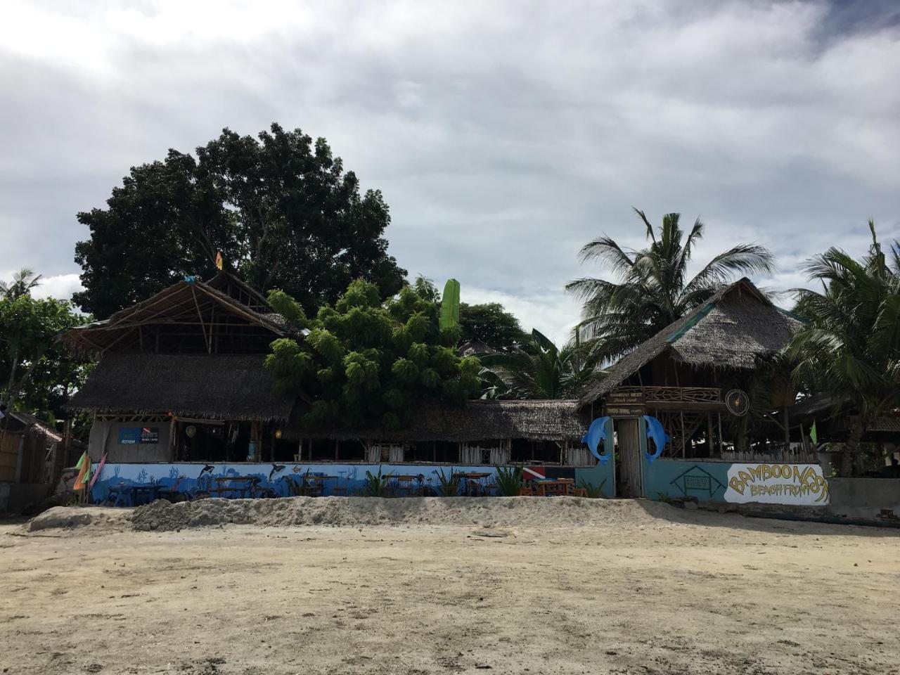Bamboo Nest Beachfront
