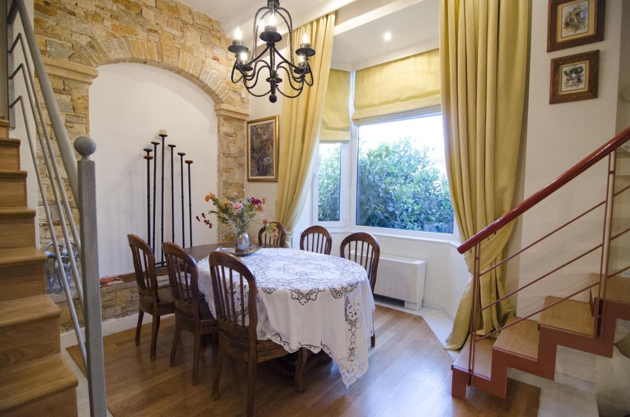 Artistic Villa 