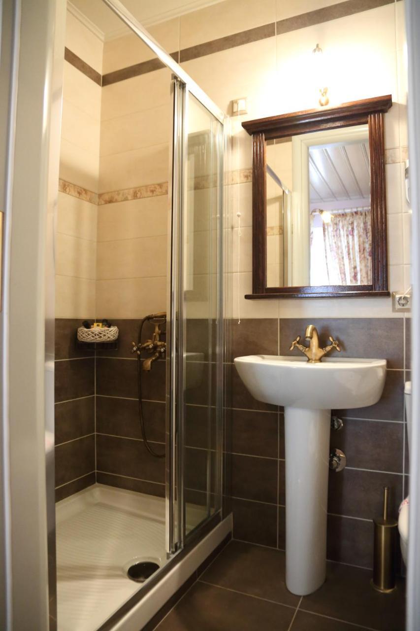 Nostos Hotel 3 *
