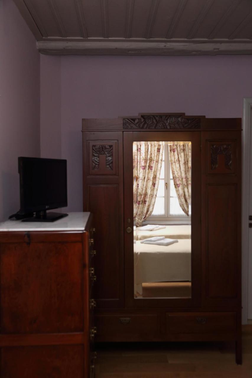 Nostos Hotel 3 *