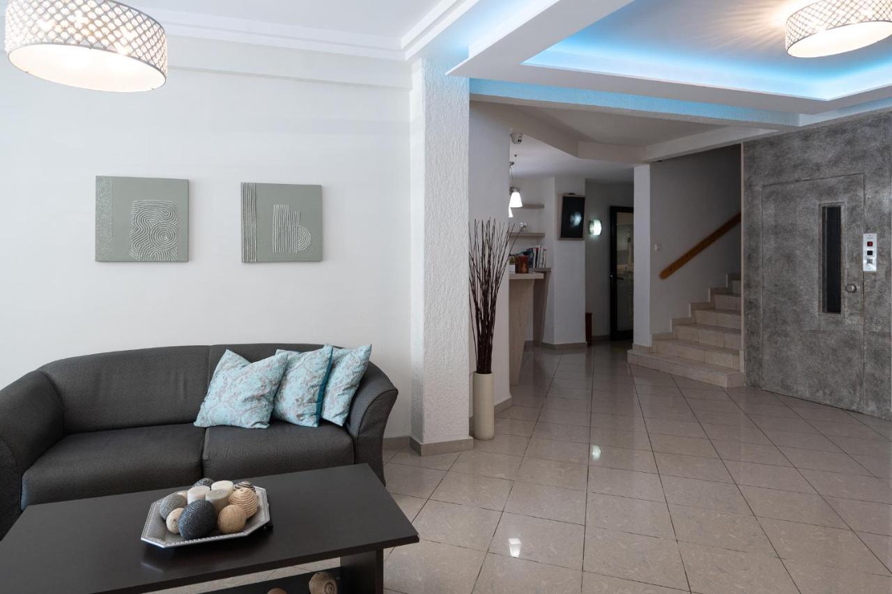 Hotel Akropol 3 *