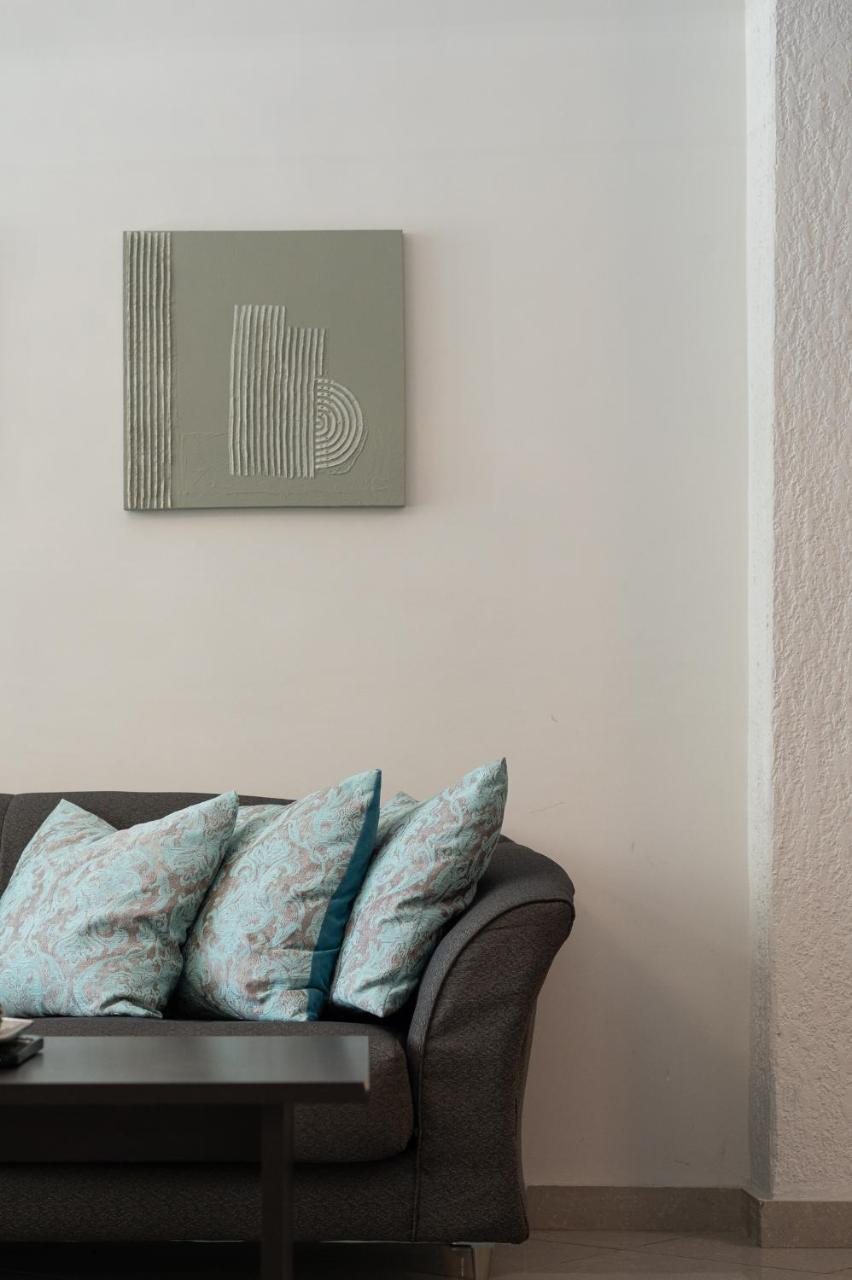 Hotel Akropol 3 *
