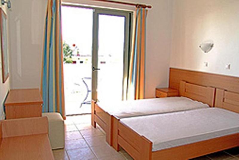 Apostolis Studios Apartments 3 *