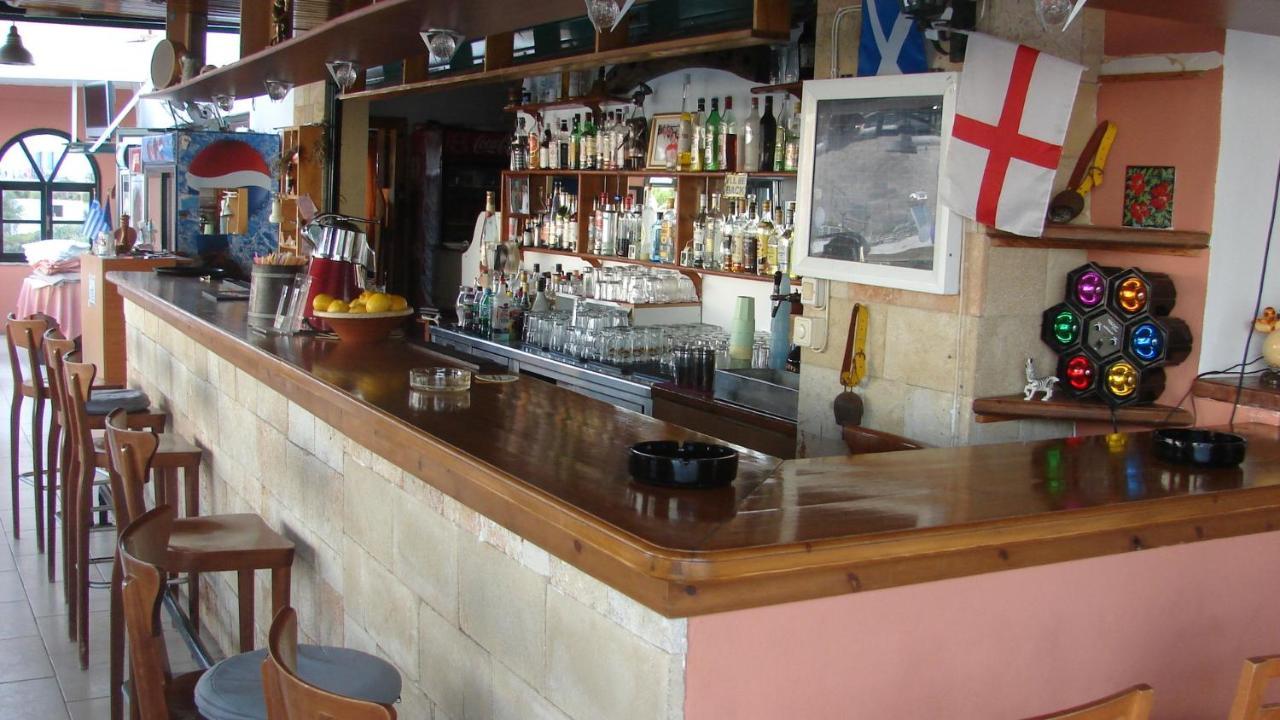 Apostolis Studios Apartments 3 *