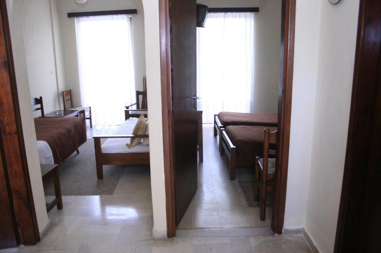 Hotel Iliahtides 3 *