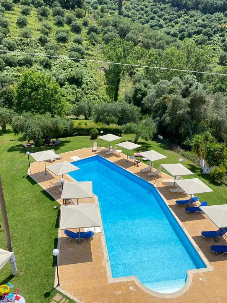 Aristidis Garden  - pic #12