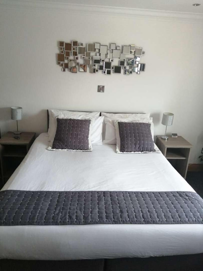 The Reveller Bar (Adults only) em Donegal
