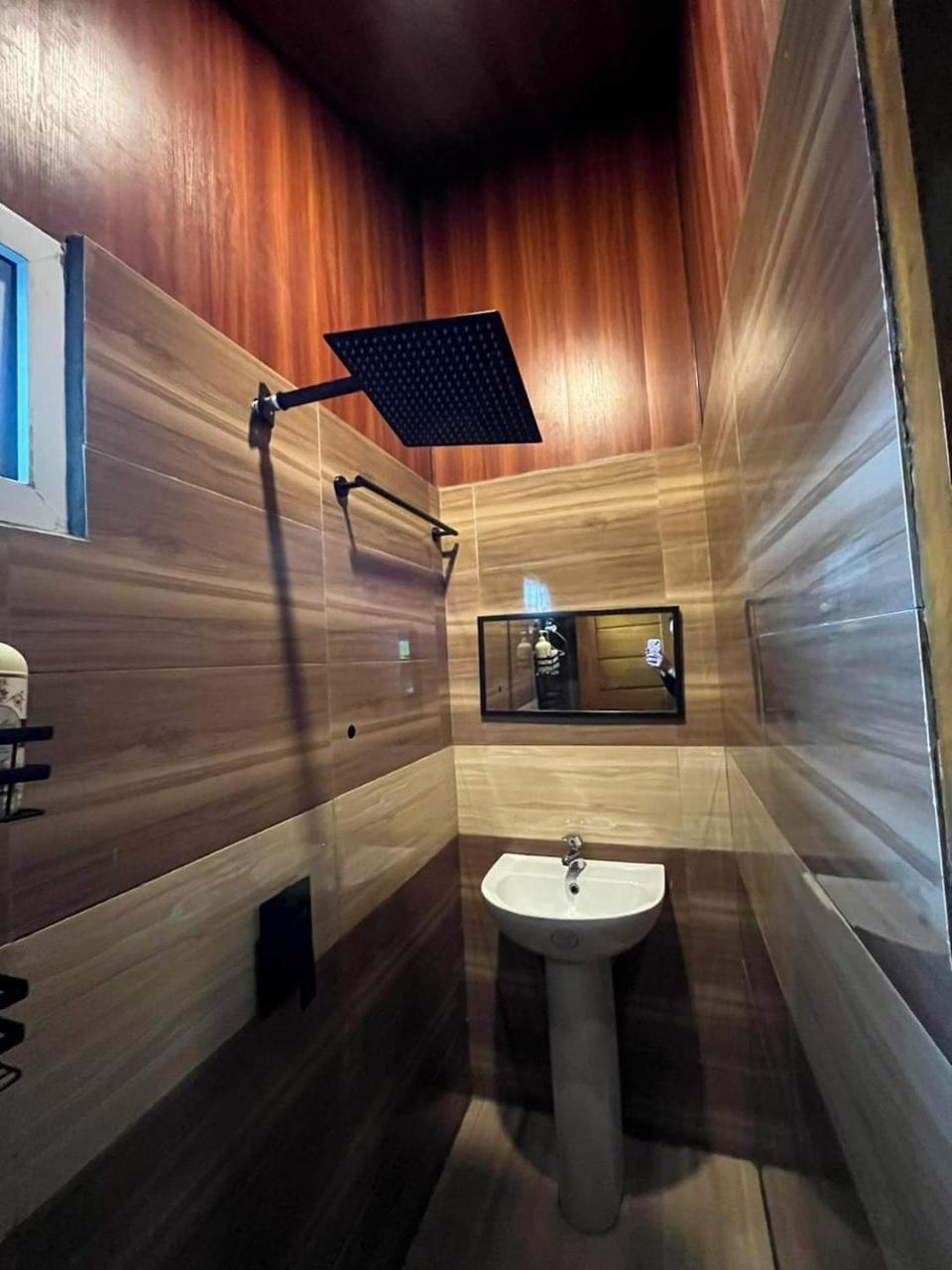 Dahilayan Comfy Cabin