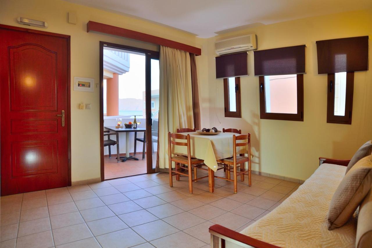 Maria Beach Hotel 2 *
