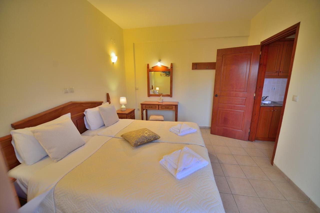 Maria Beach Hotel 2 *