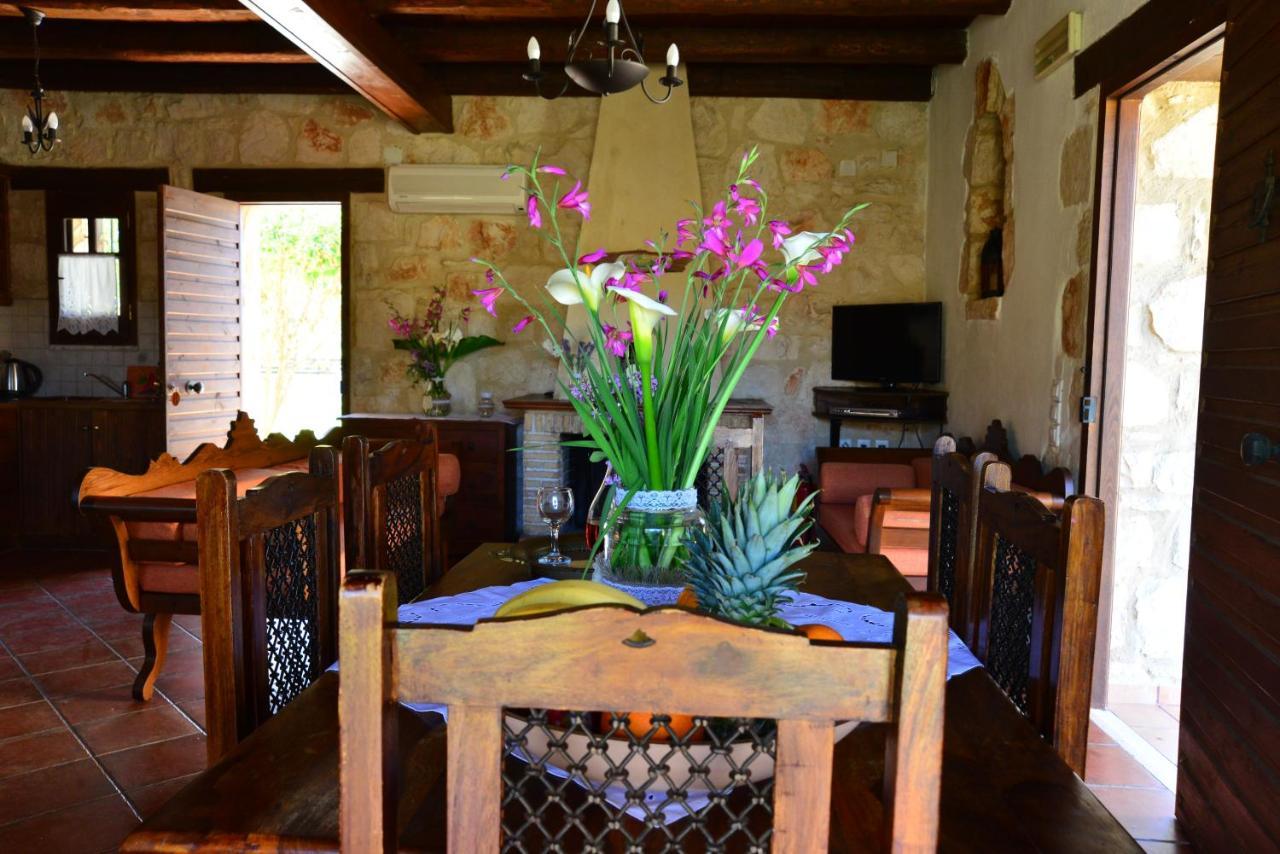 Viatzo Villas 