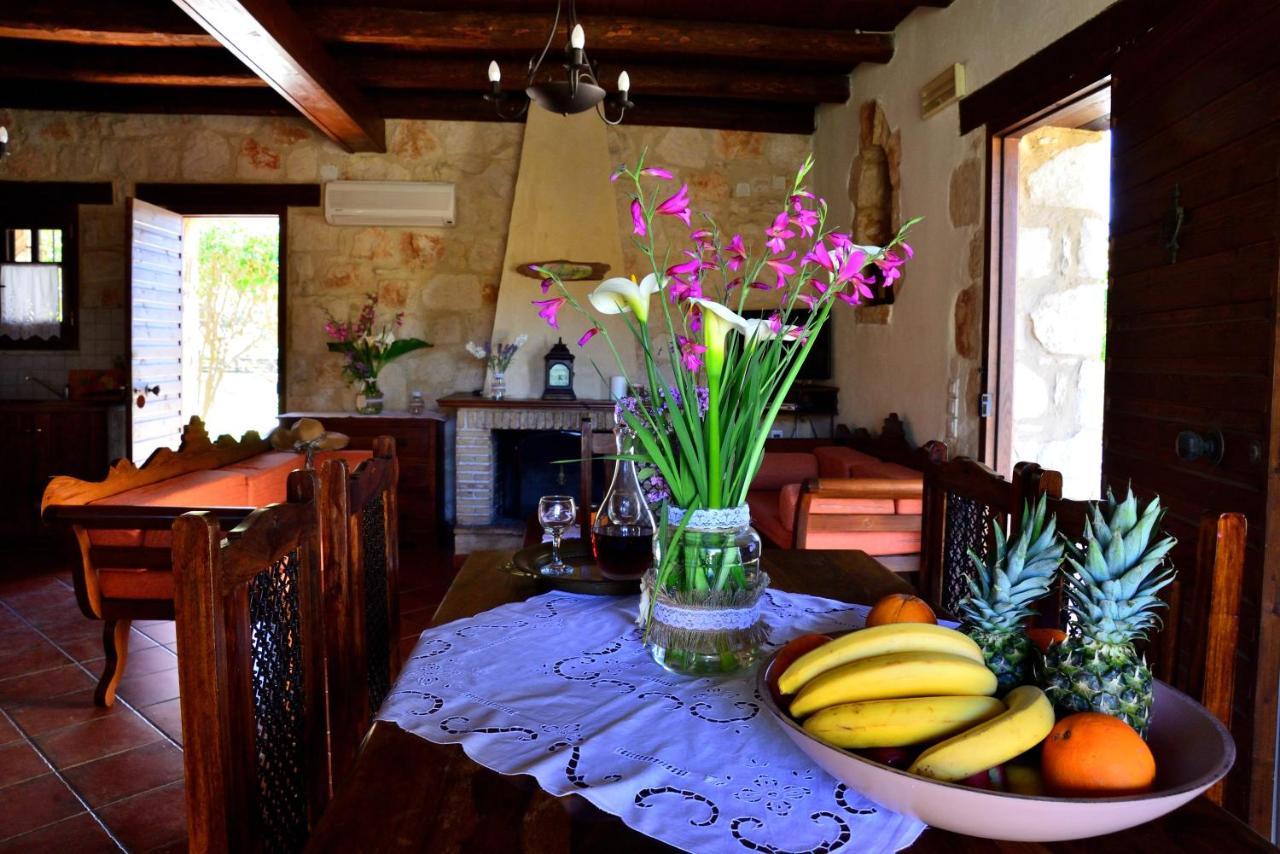 Viatzo Villas 