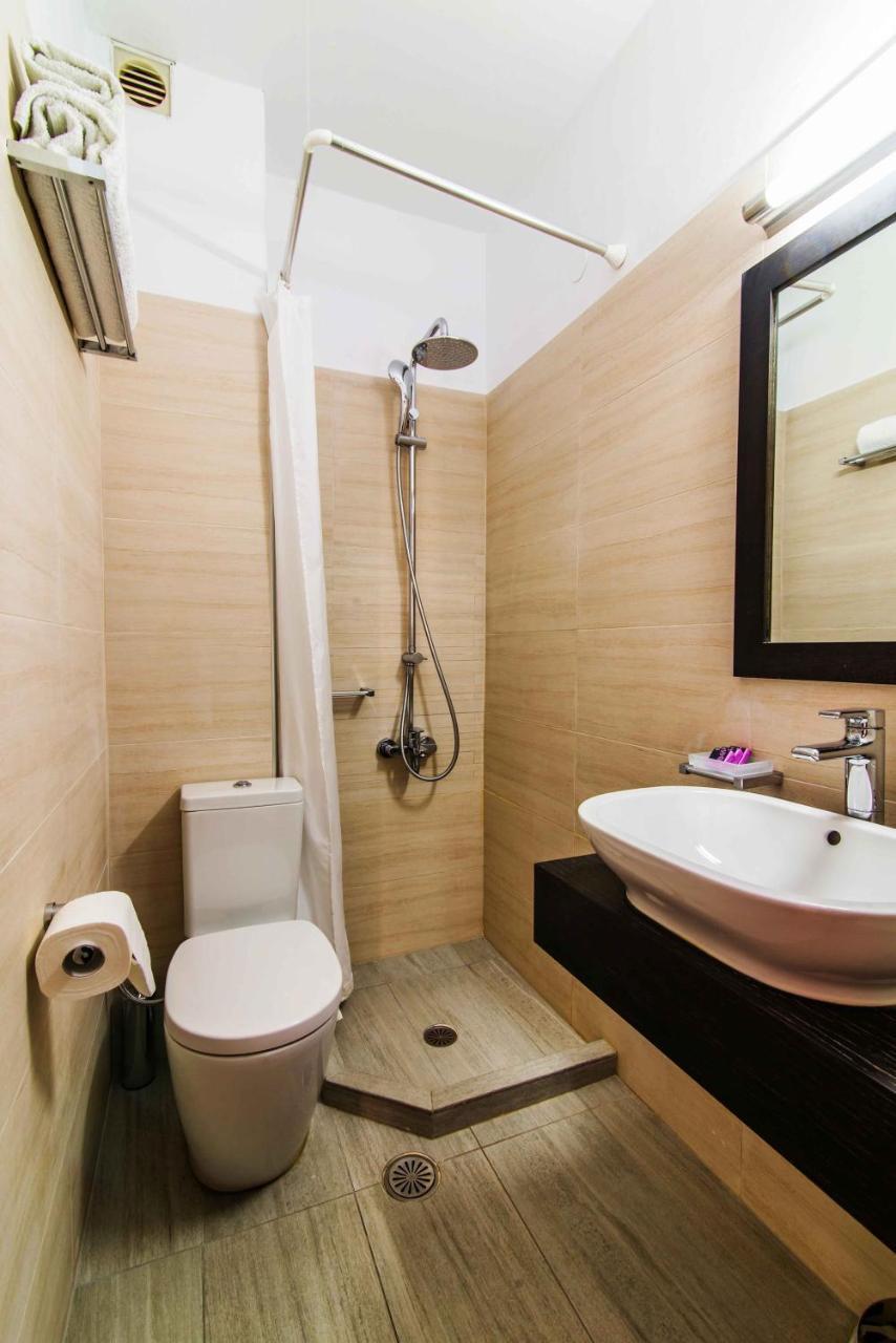 Polydoros Hotel 2 *