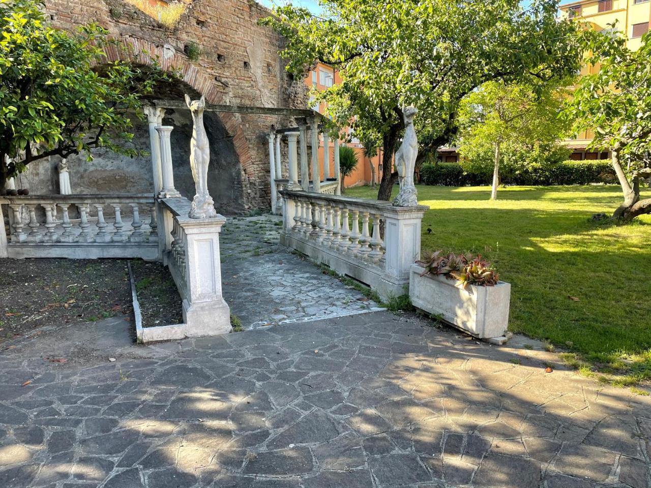 Santa Maura
