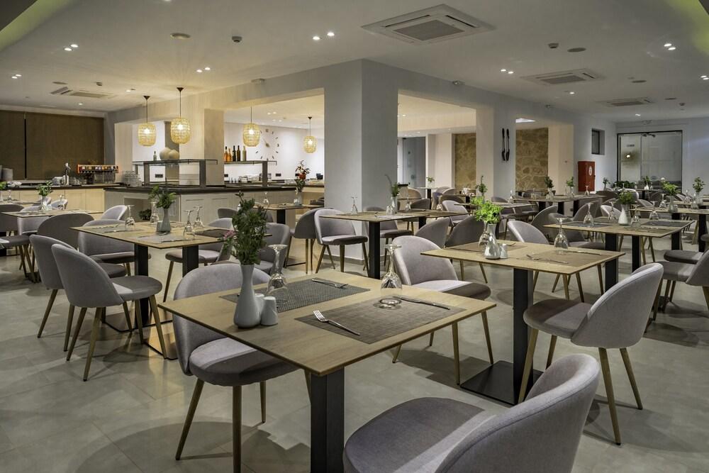 Amaryllis Hotel 3 *
