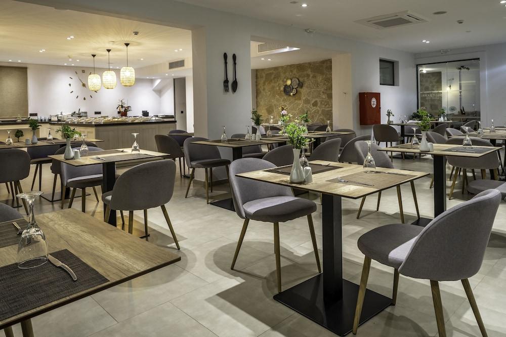Amaryllis Hotel 3 *