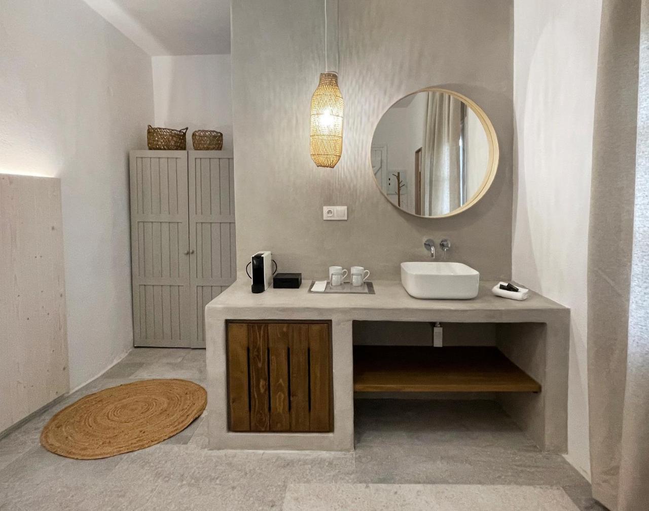 Thalassa Naxos 3 *