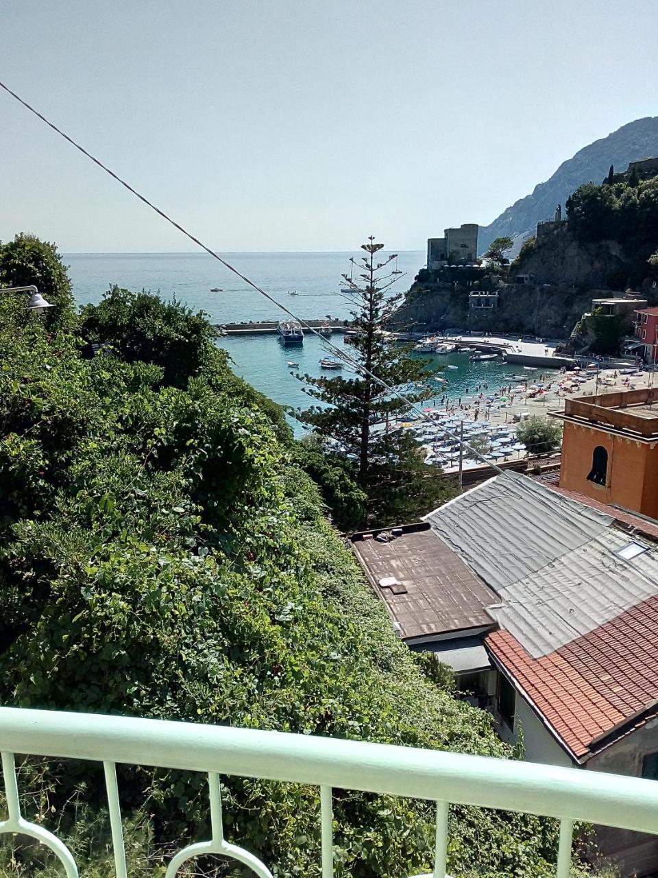 Monterosso Apartments in Servano's Villas in Monterosso-al-mare