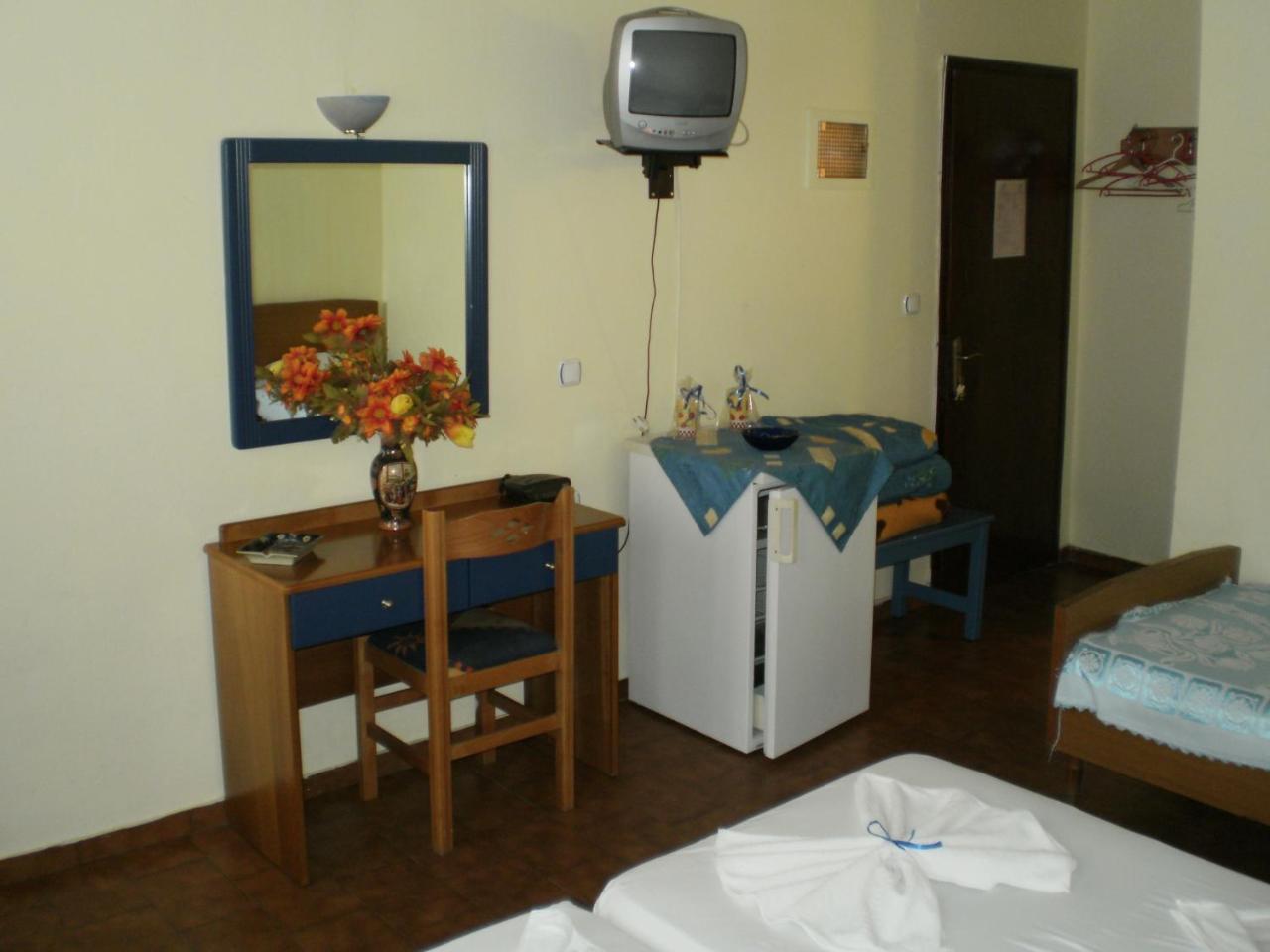 Pia Rooms 