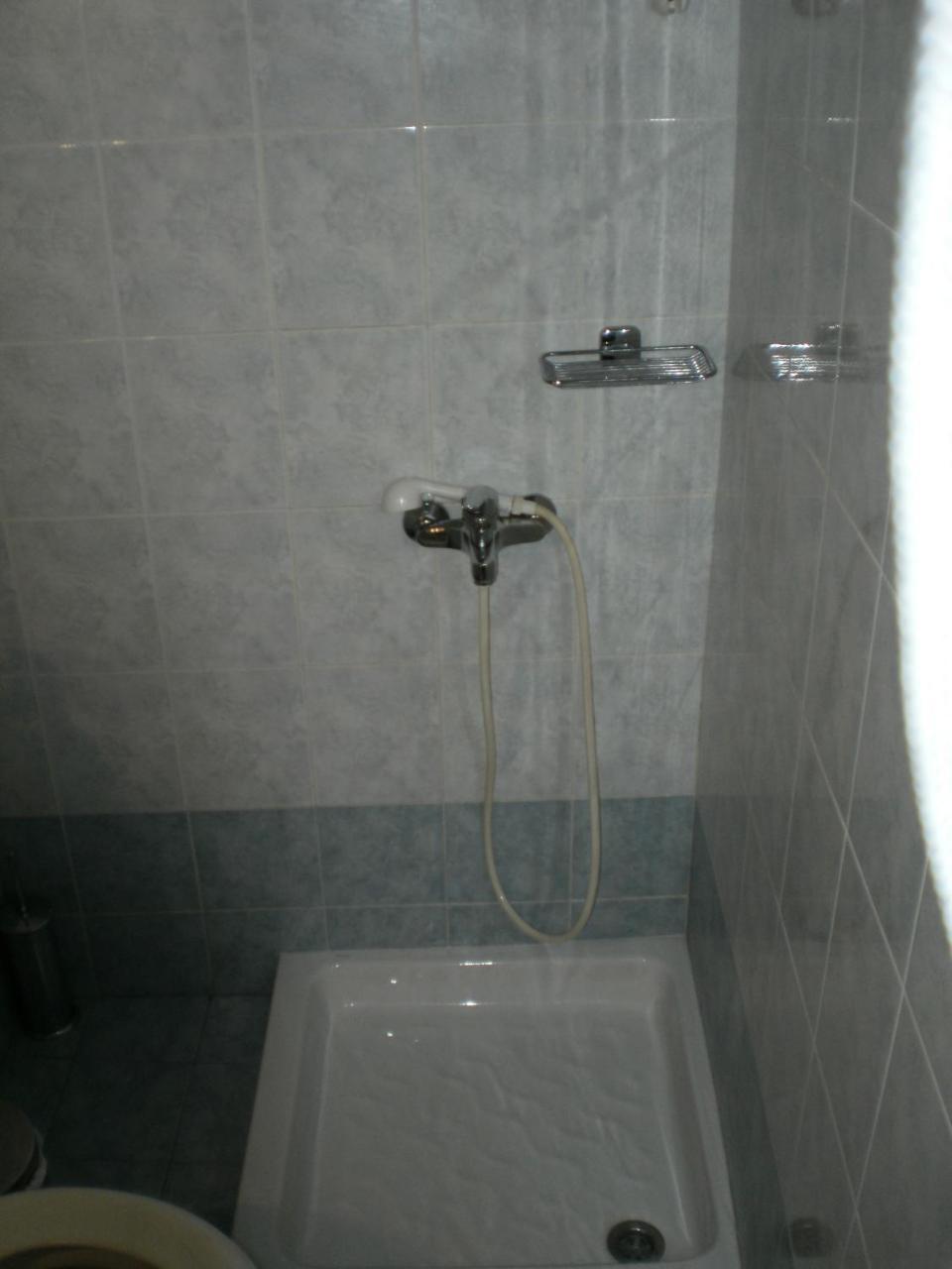 Pia Rooms 