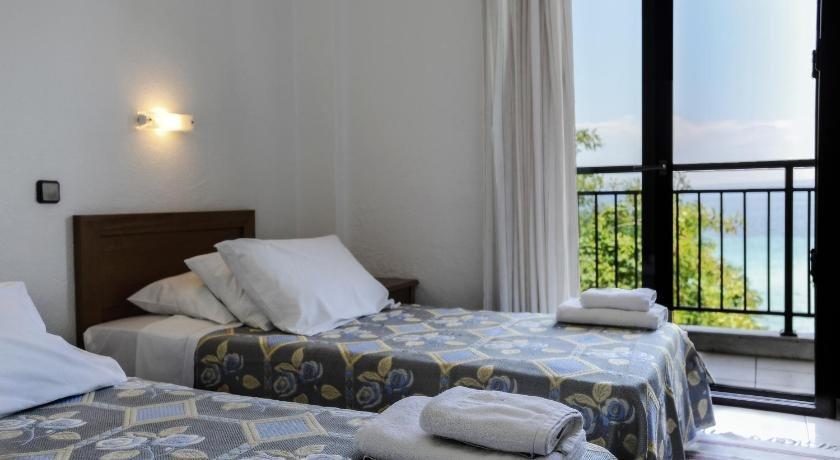 Stella Rooms 2 *