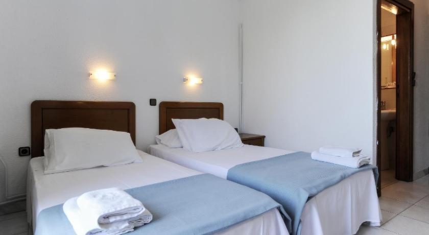 Stella Rooms 2 *