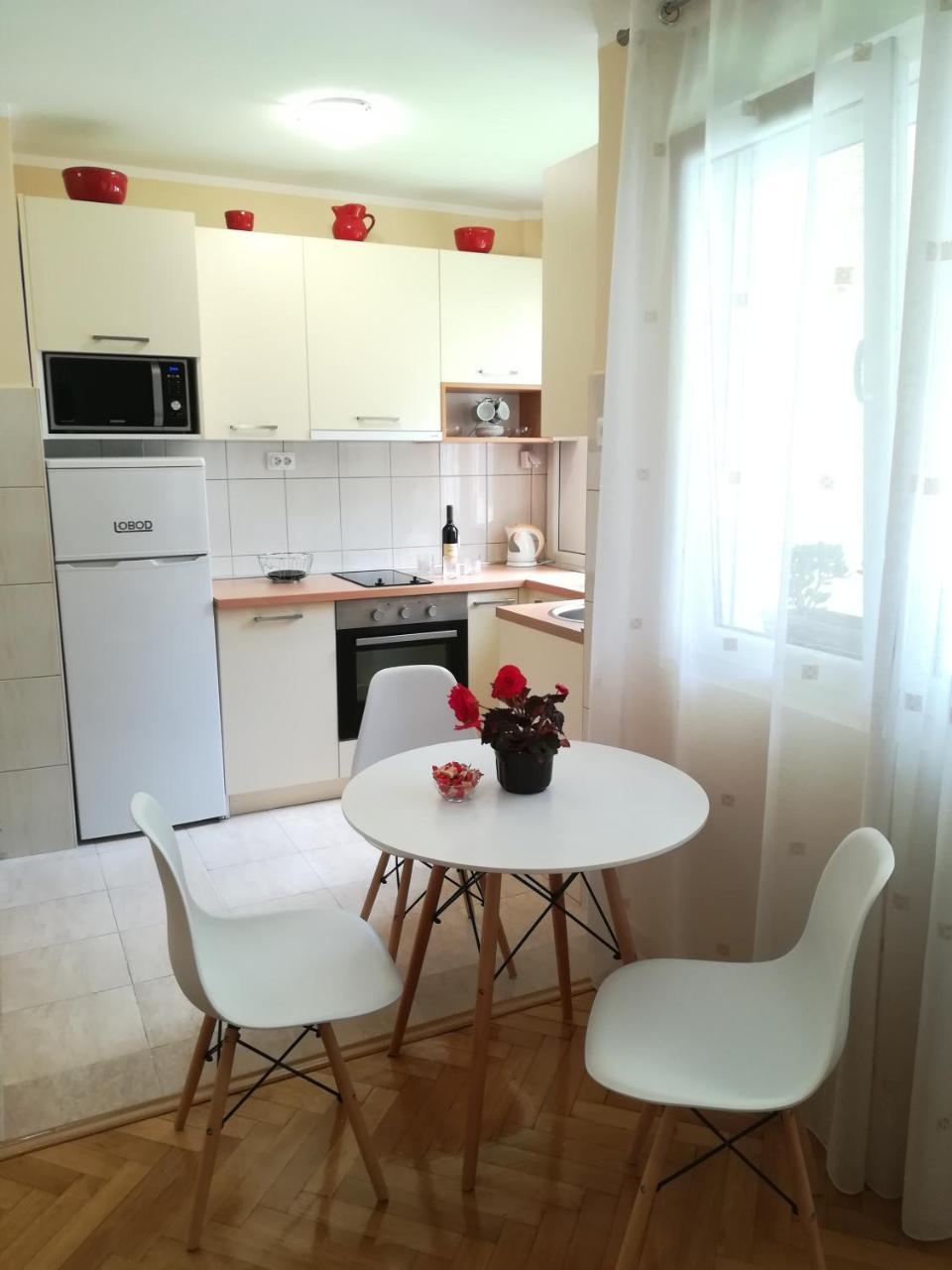 Apartment Nikolic Kotor