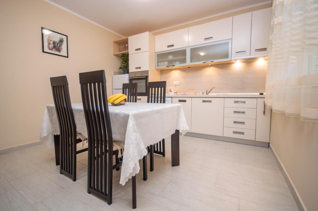 Apartment Nikolic Kotor
