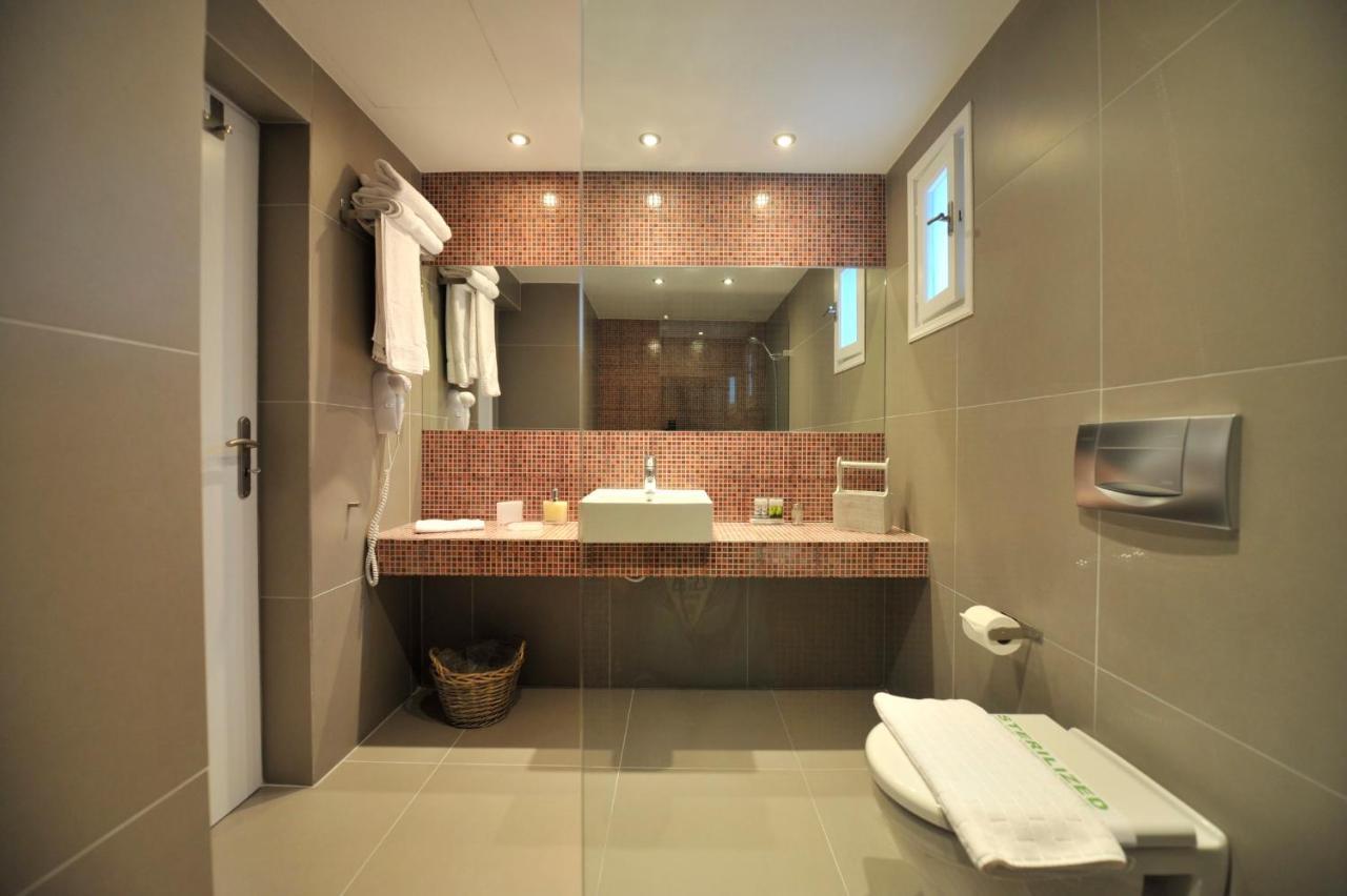Almira Suites  - pic #7