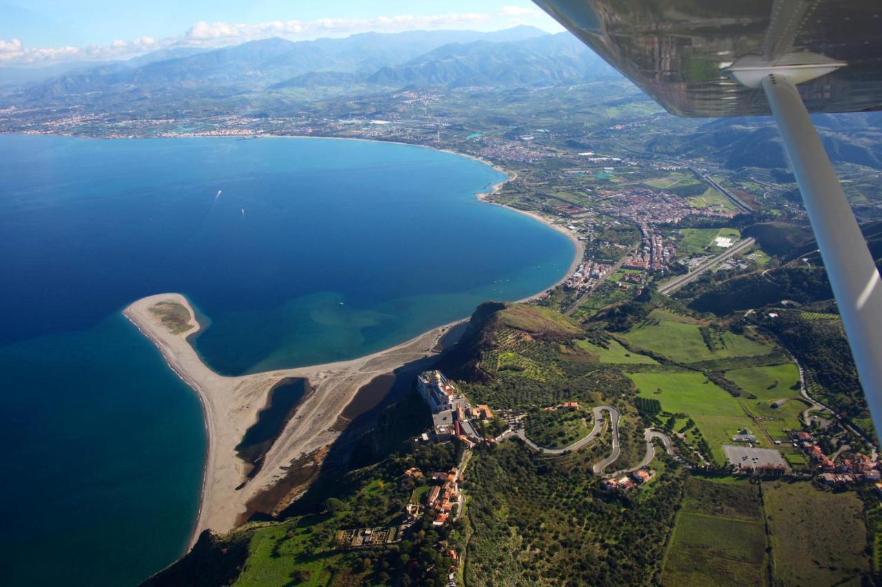 Miramare Oliveri em Oliveri