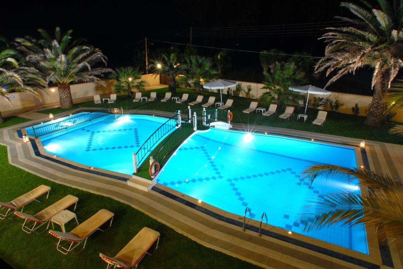 Dimitris Apartments 