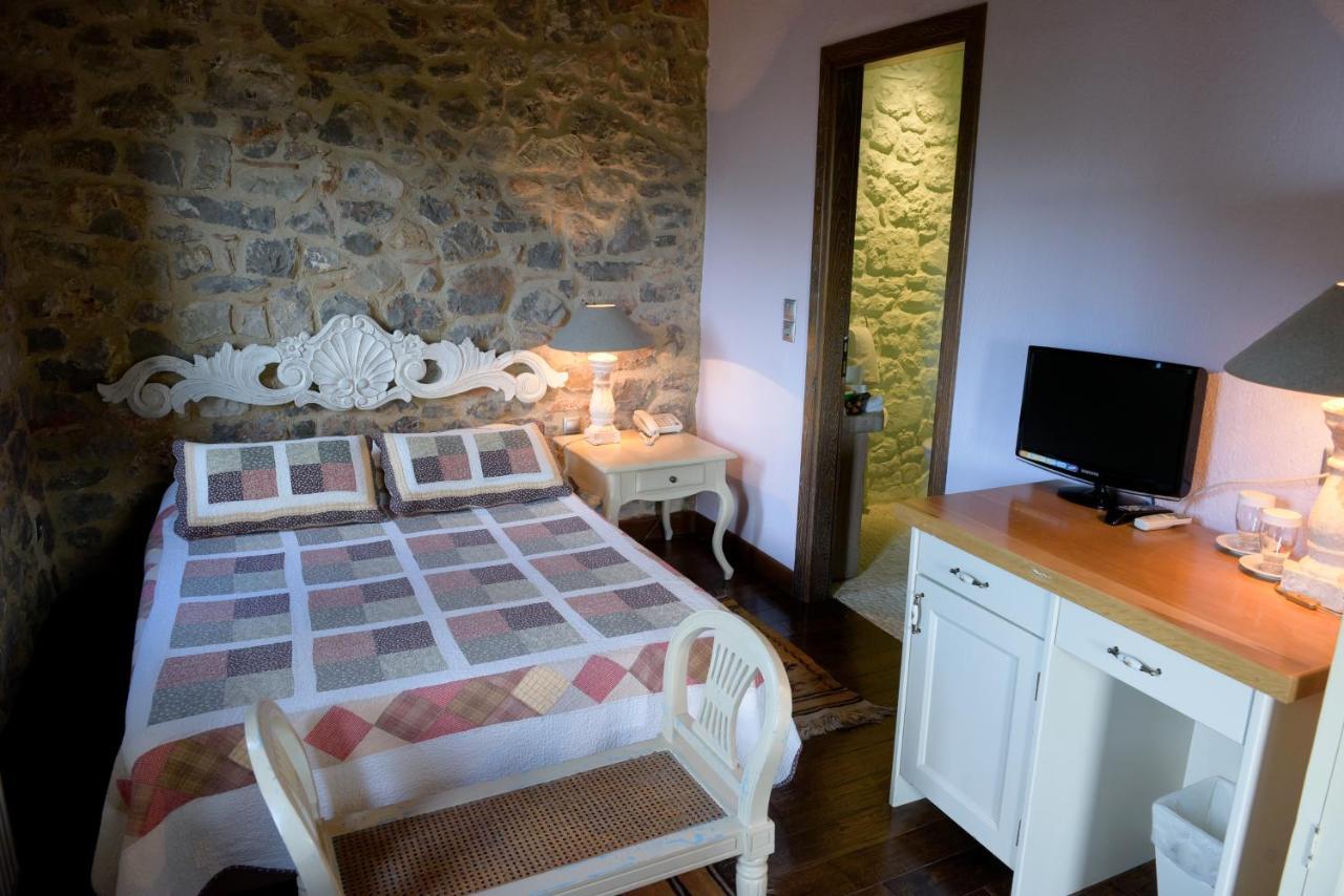 Argyriou Wine Tasting Guest House  - pic #9