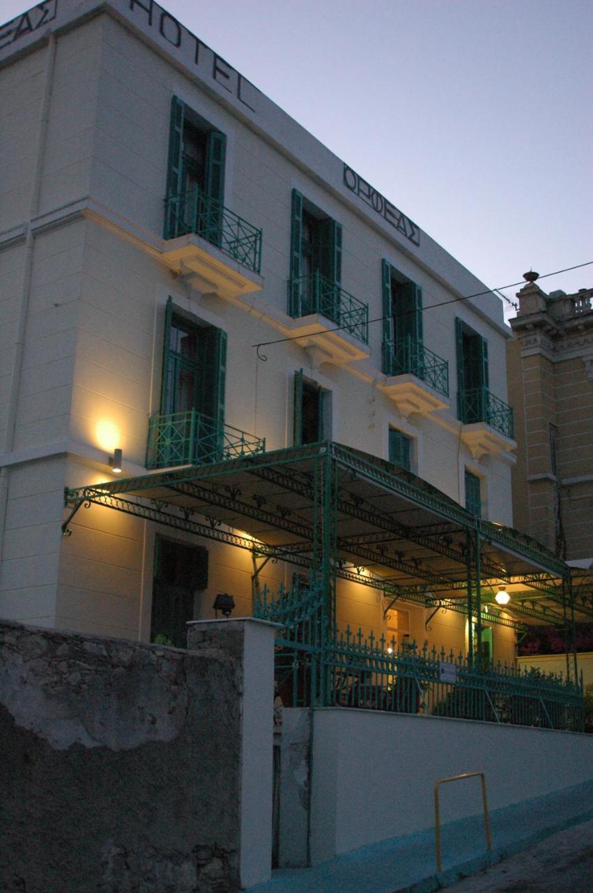 Orfeas Hotel 3 *