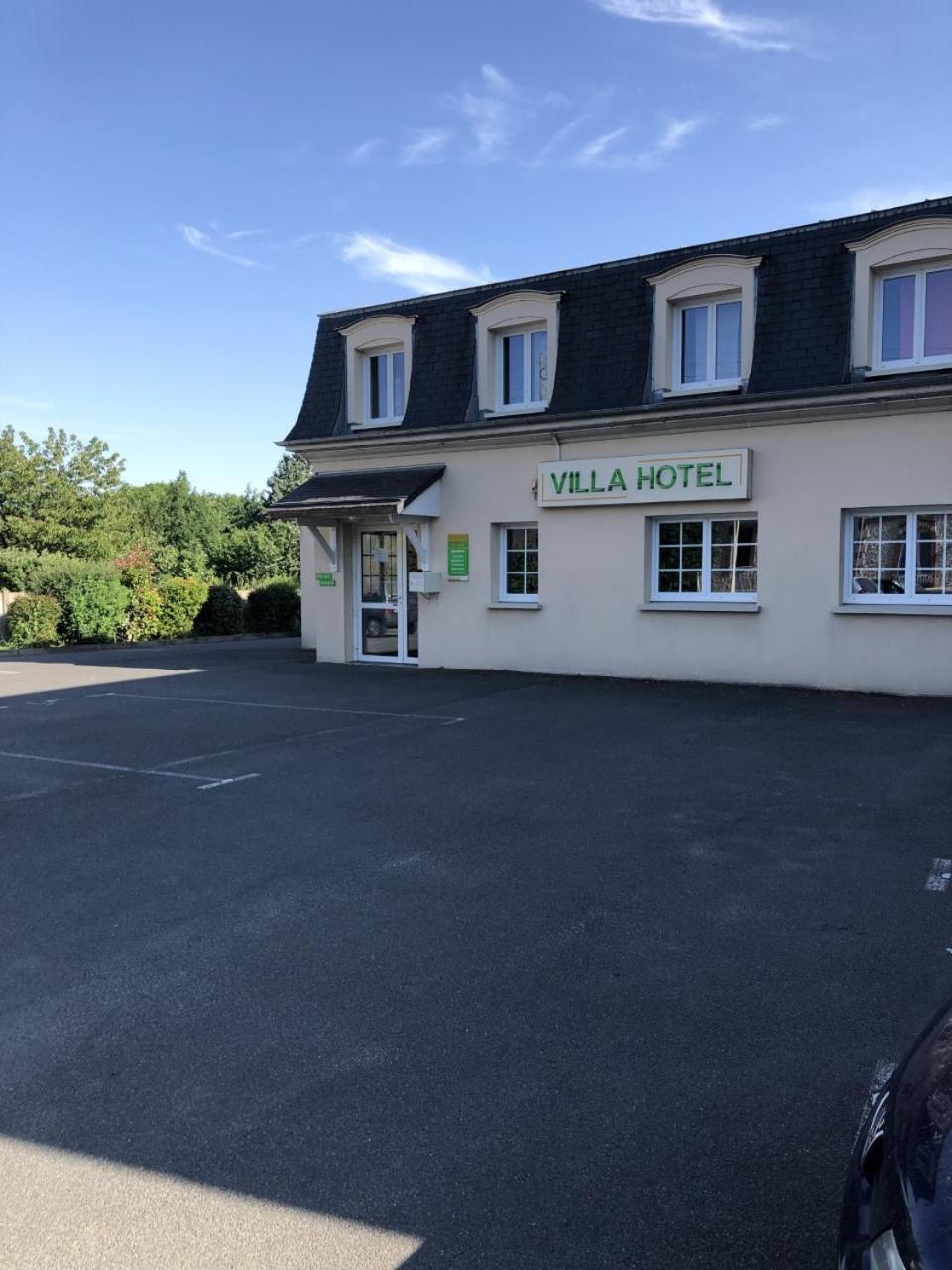 Villa Hotel em Malesherbes