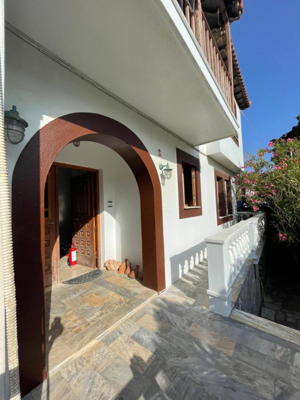 Villa Apostolis 2 *