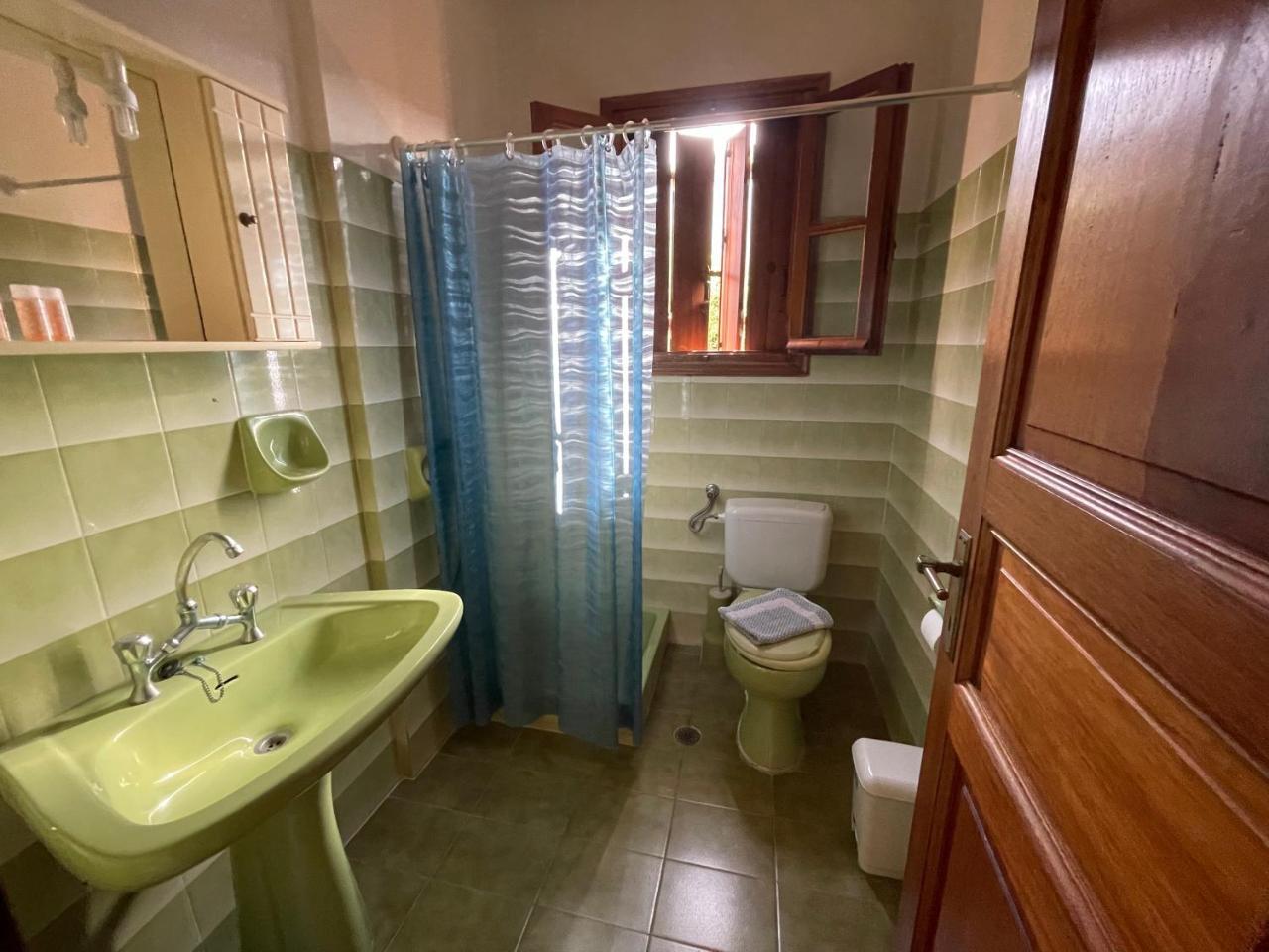 Villa Apostolis 2 *