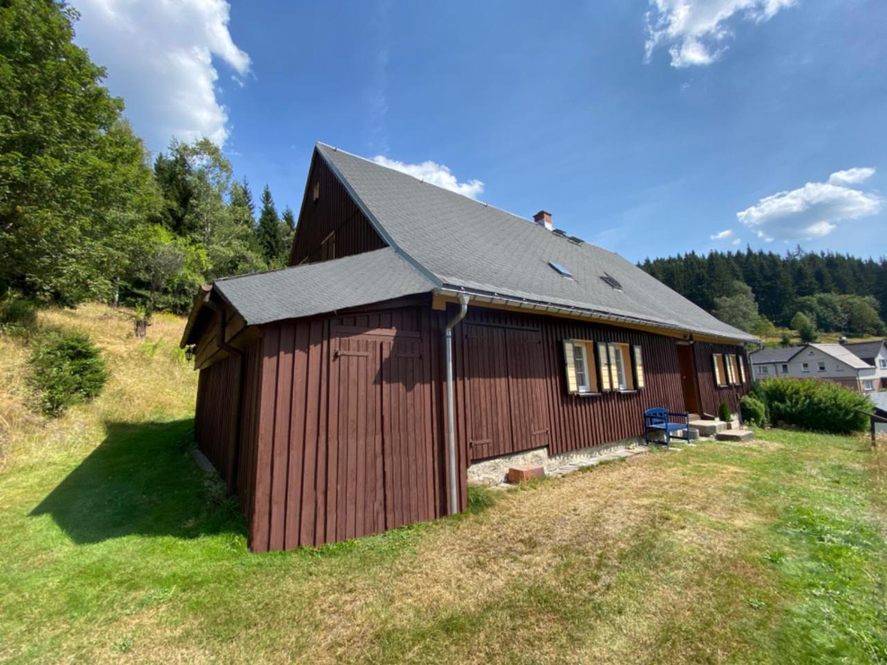 Historisches Aschberg Haisl Klingenthal, Terrasse, Großer Garten 6 Plus 2 Personen em Klingenthal