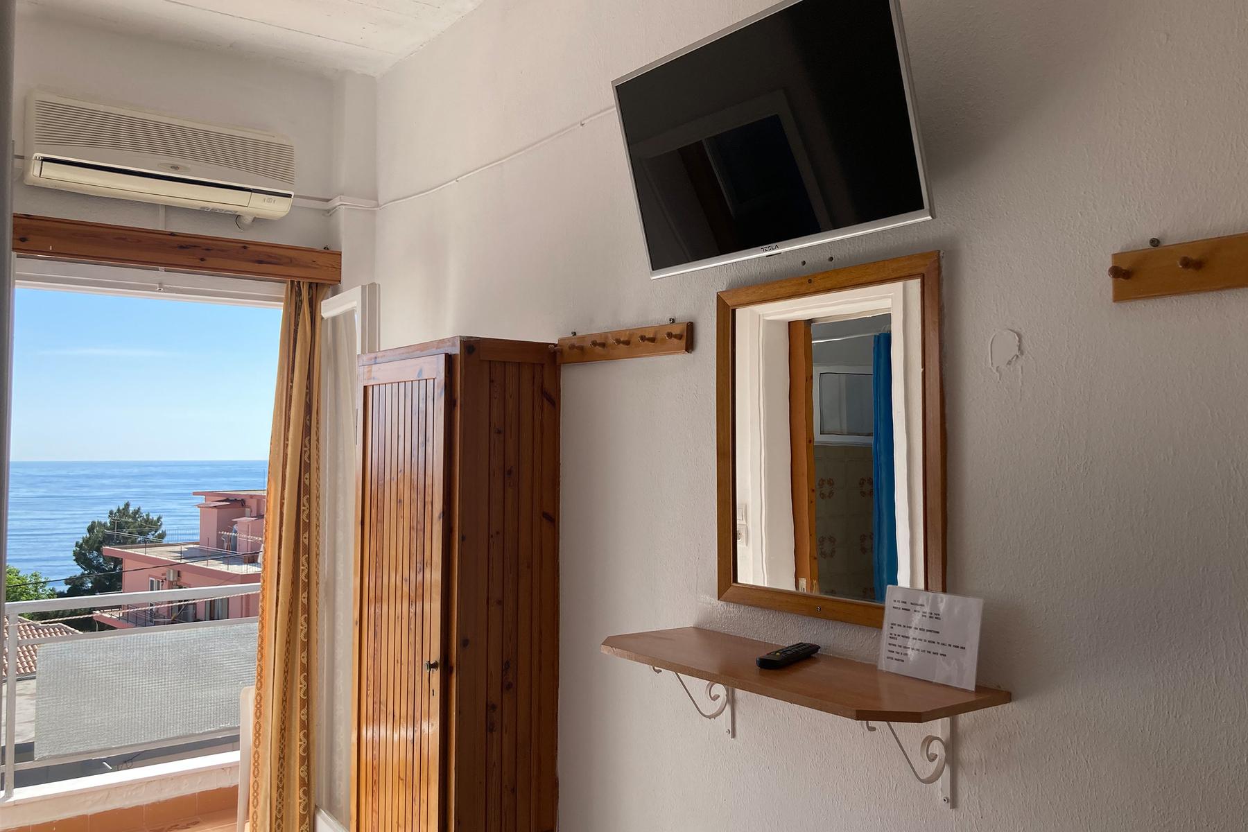 Pension Galini Poros 1 *