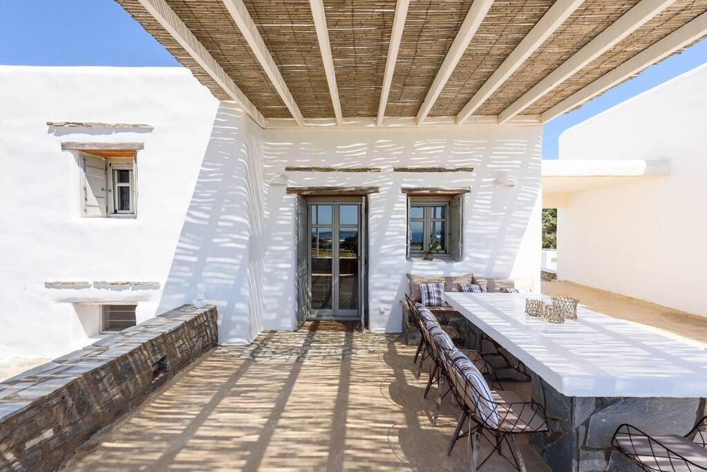 Santa Maria Villa 3 *