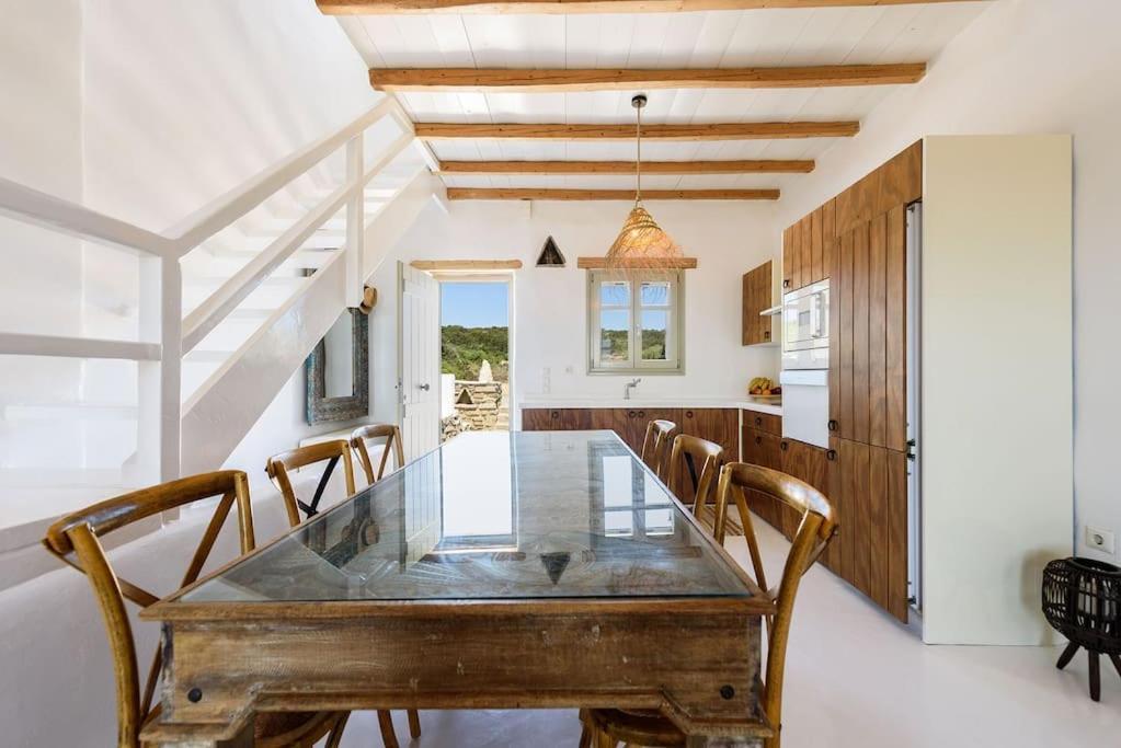 Santa Maria Villa 3 *