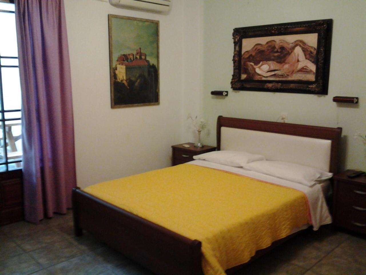 Sofia Rooms 