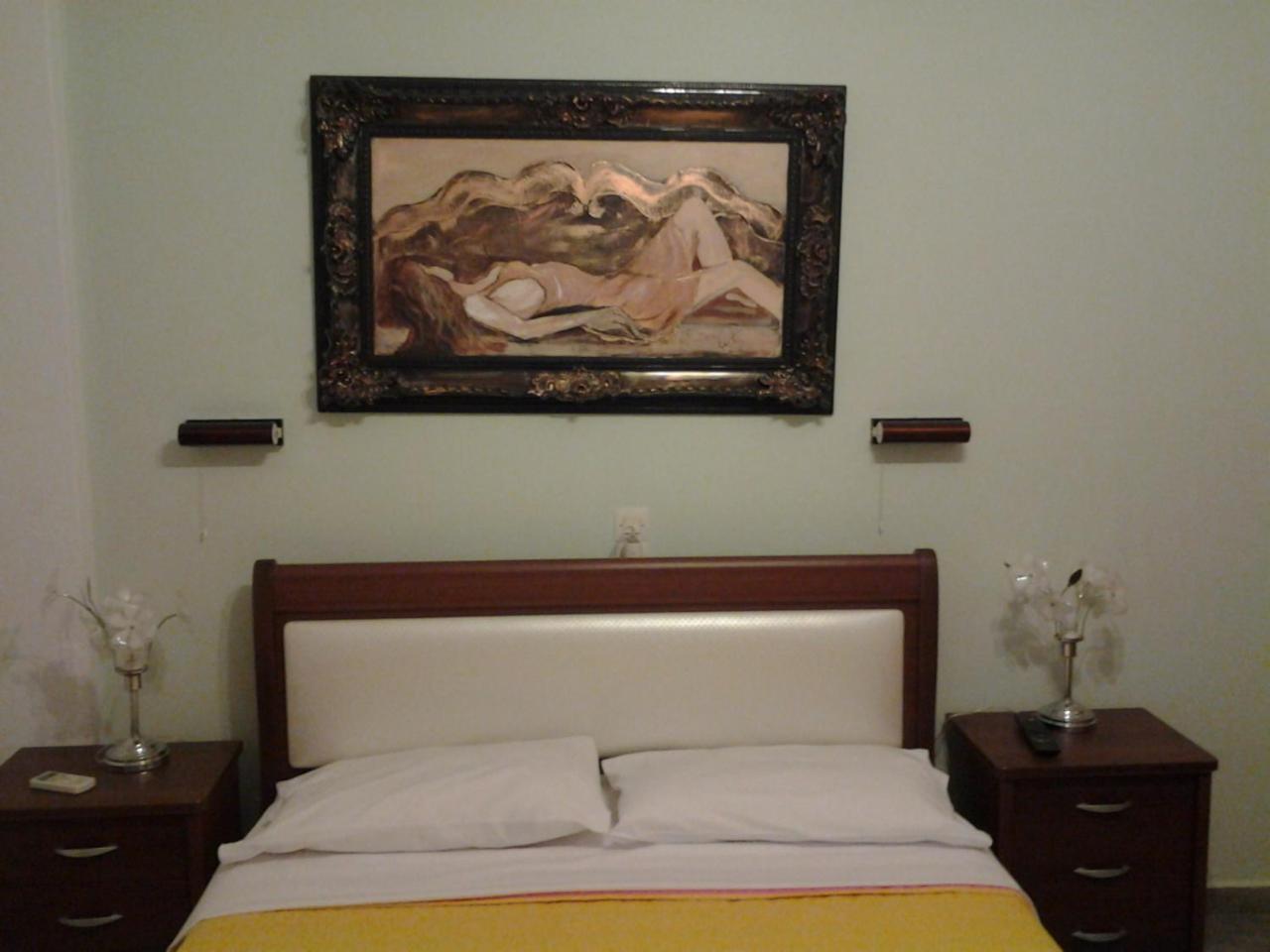 Sofia Rooms 