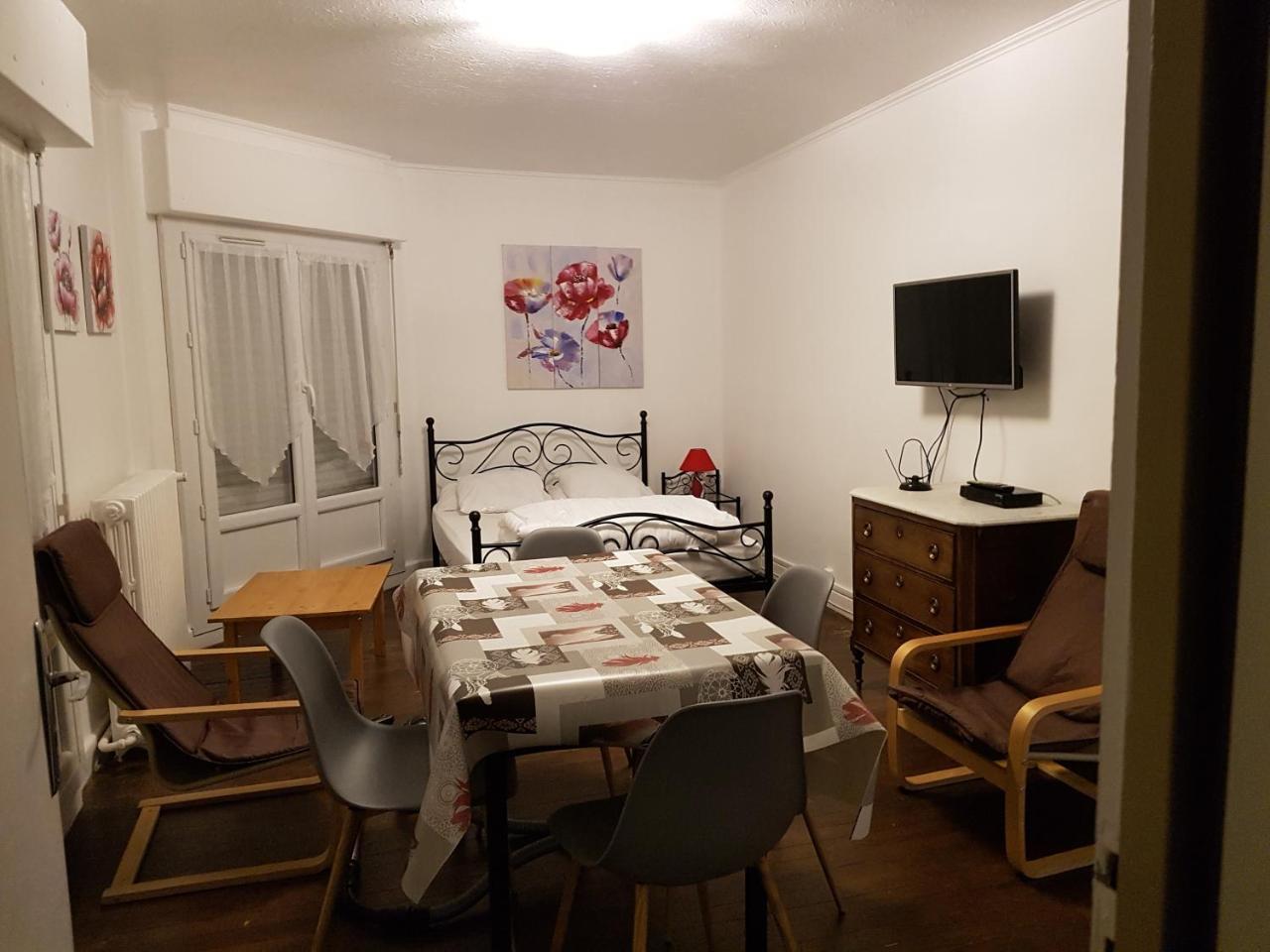 Franglais Flats (Adults only) in Boulogne-sur-mer