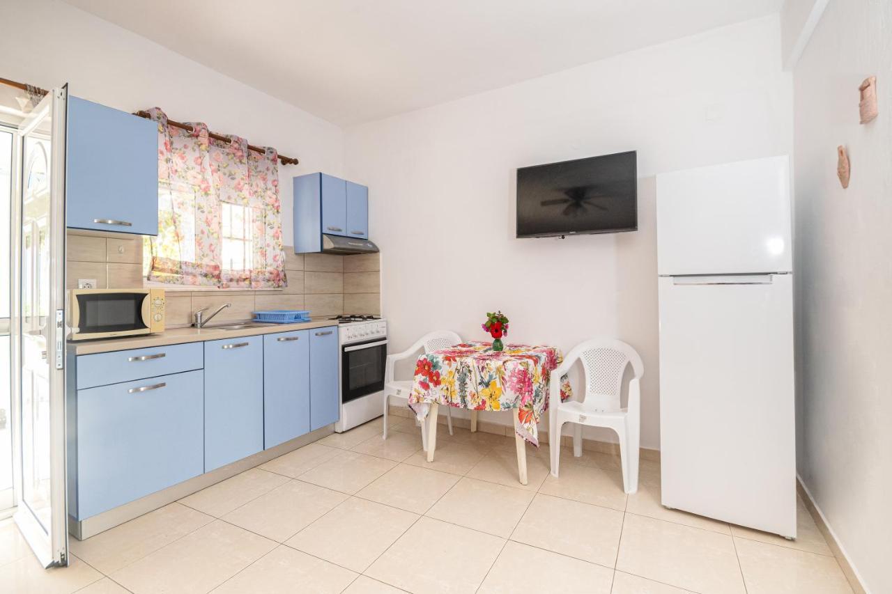 Salora Studio-Apartments 